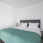 Alexandros Aparthotel 4*