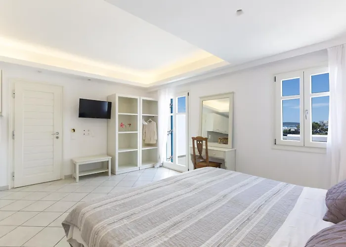 Alexandros מלון דירות