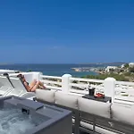 Aparthotel Alexandros