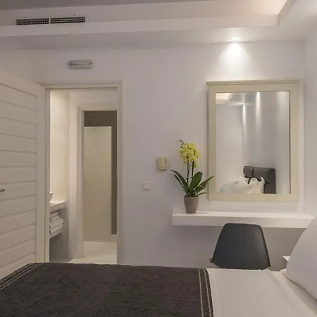 Alexandros Aparthotel