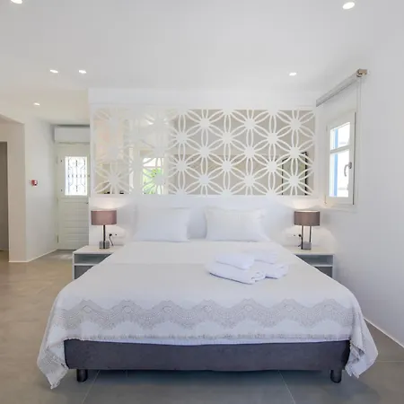 Alexandros Aparthotel