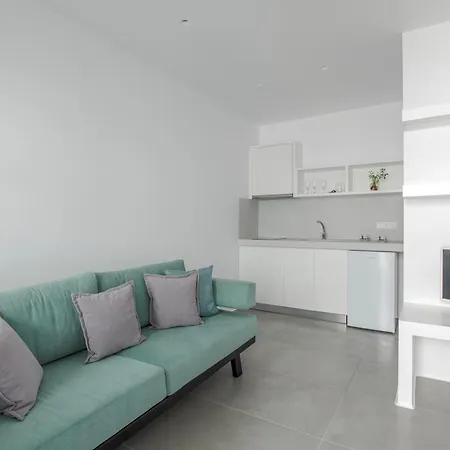Alexandros Apartmanhotel