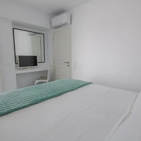 Aparthotel Alexandros Naoussa