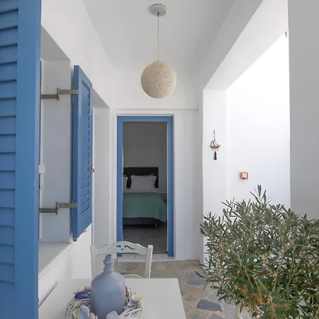 Alexandros Apartments