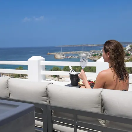 Alexandros Aparthotel