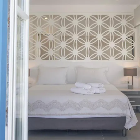 Aparthotel Alexandros