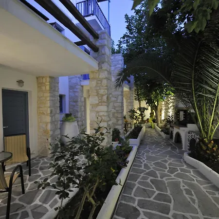 Aparthotel Alexandros *
