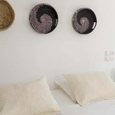 Alexandros Aparthotel