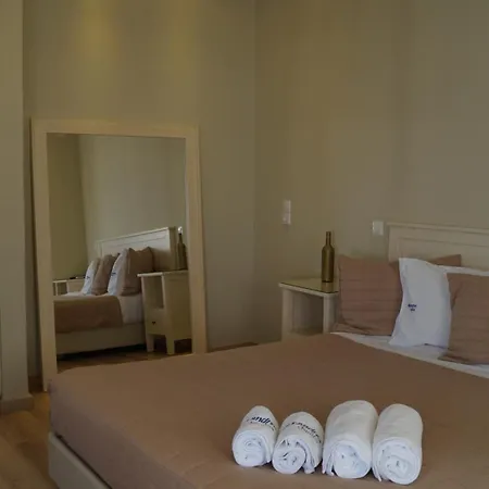 Alexandros Apartments Apartmanhotel Náusza