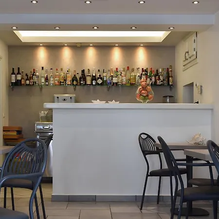 Aparthotel Alexandros